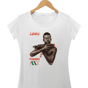 Orixá Exu com arte de oferenda, camiseta feminina branca Protegidos pelo Axé, orixá, entidade, umbanda, candomblé, terreiro